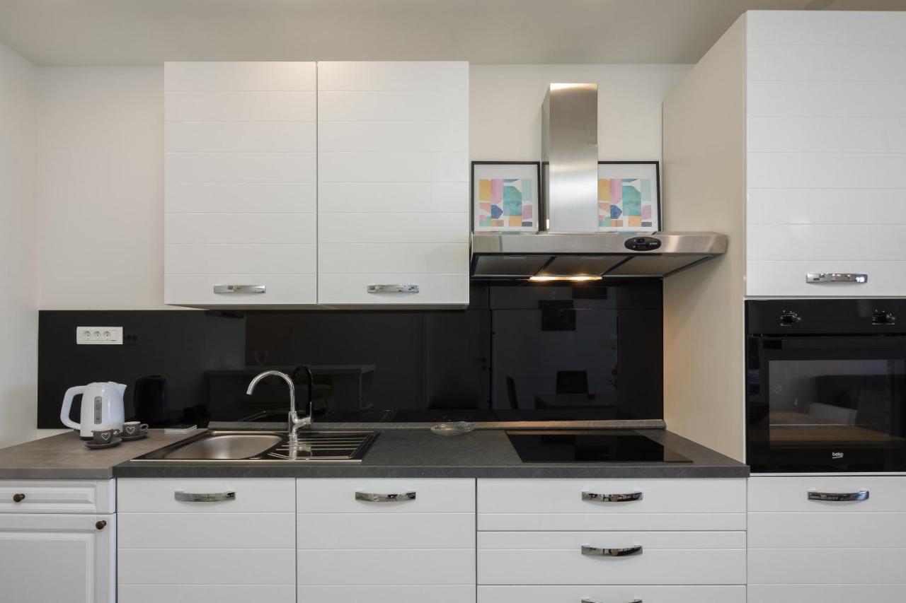 Ferienwohnung Seaside Deluxe Jesenice  Exterior foto
