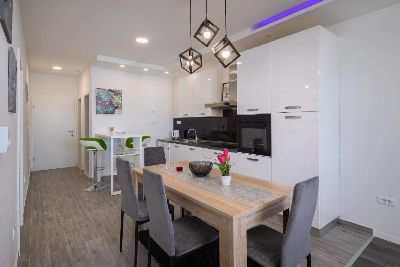 Ferienwohnung Seaside Deluxe Jesenice  Exterior foto
