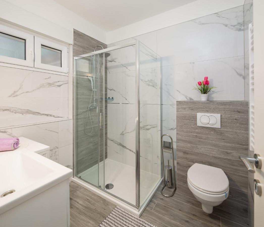 Ferienwohnung Seaside Deluxe Jesenice  Exterior foto